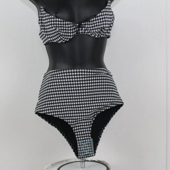 ASOS - Picture 1 of 6